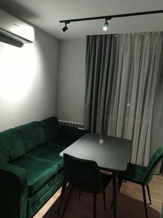 Двустаен имот в кв.Дървеница