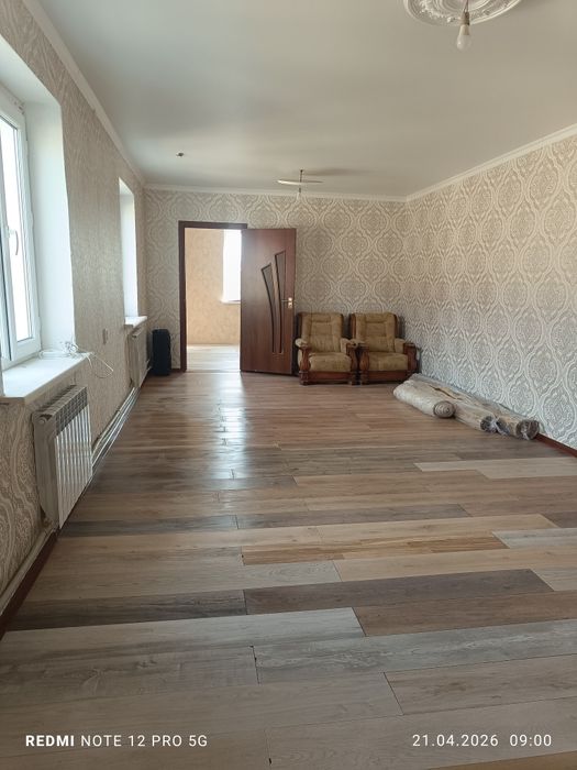 3 бөлмелі времянка ұзақ мерзімге жалға беріледі.
