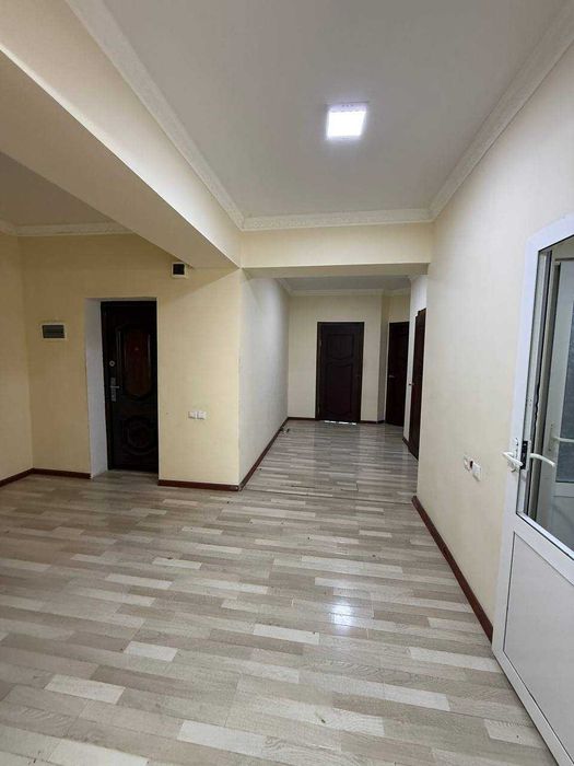 №4038. Продается 4х-комнатная квартира в Новостройке.