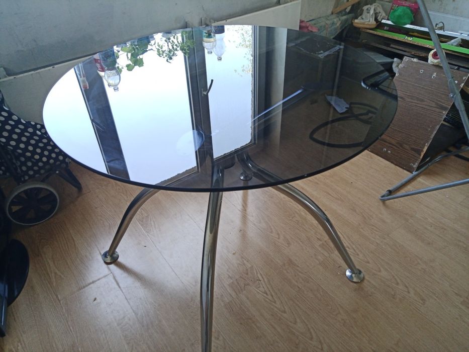 Стол кухонный. Турция.