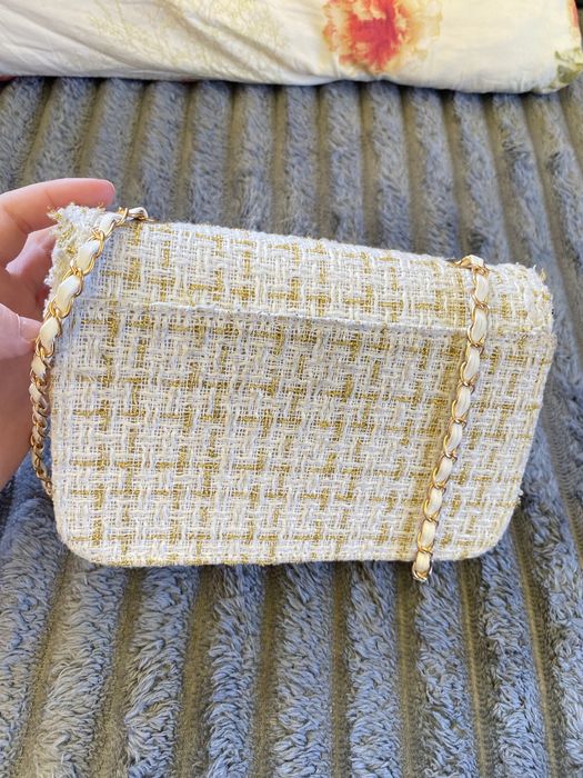 Женская сумка с длинным ремнем