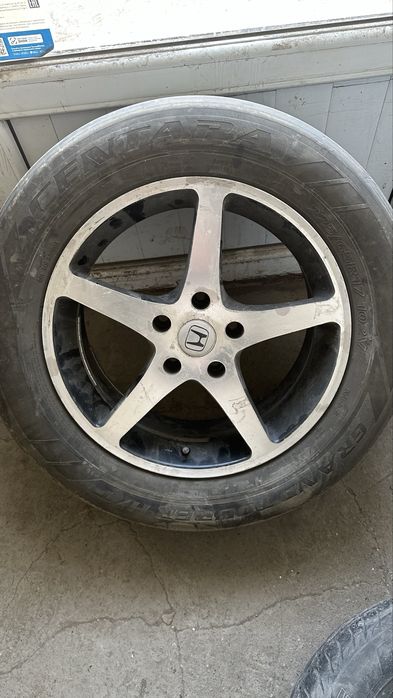 Продам титанку R 17