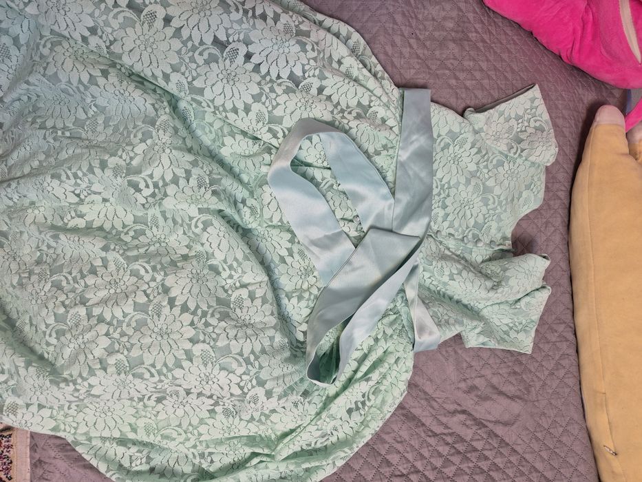 Платье на девочек