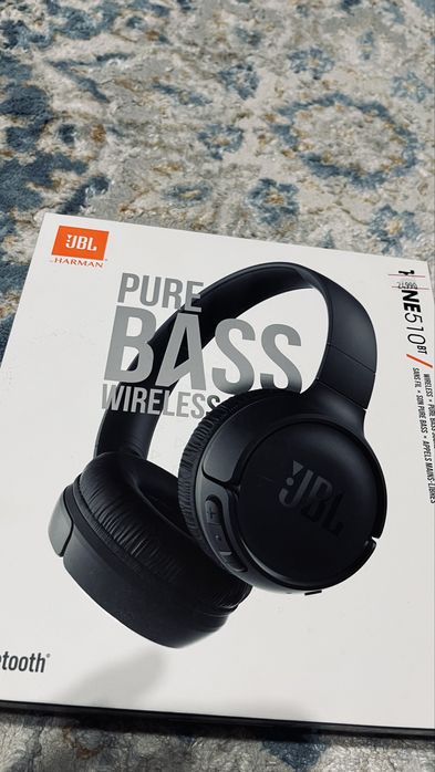 Оригинал наушники JBL. Покупал сам за 24990