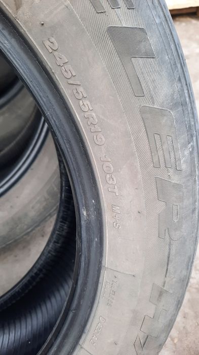 Продам шины б/у.