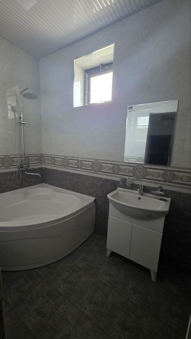 Срочно продам 2х комнатную Микрорайон Детская Больница