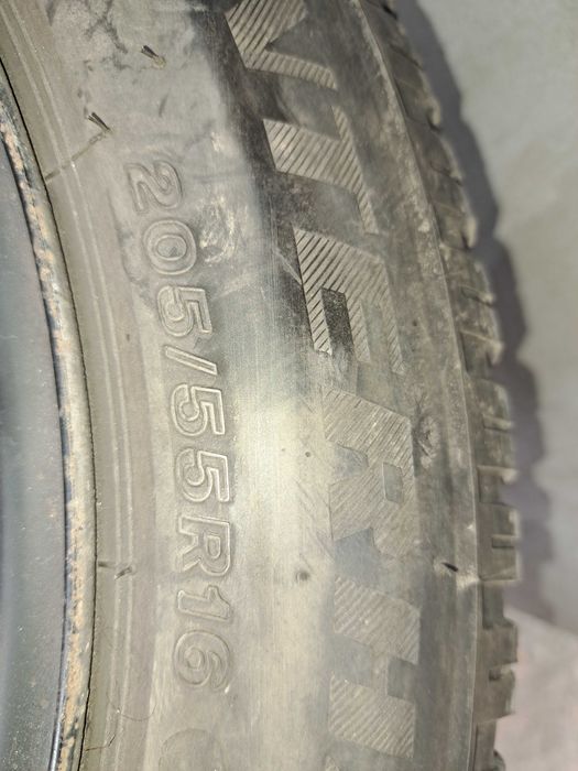 Гуми зимни firestone 205 55 16