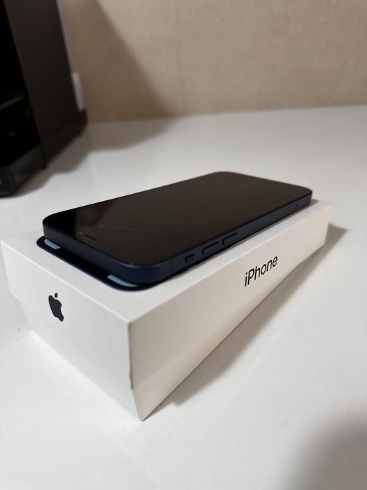 Iphone 12 64gb 82% battery healt