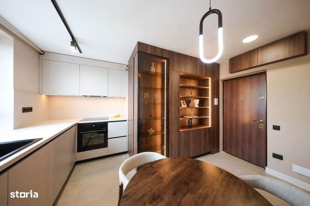 Apartament 2 camere decomandate in zona Iulius Mall