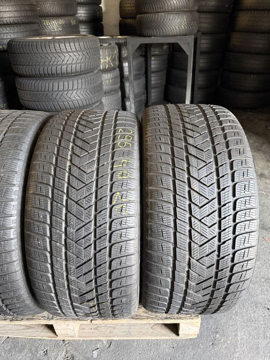 4 anvelope iarna 295/40/20 , Pirelli !
