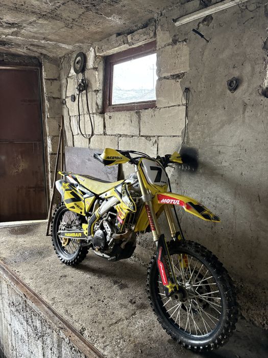 Suzukit rmz 450 2018 (ktm beta hqusvarna yamaha)