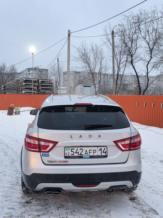 Лада Веста кросс св