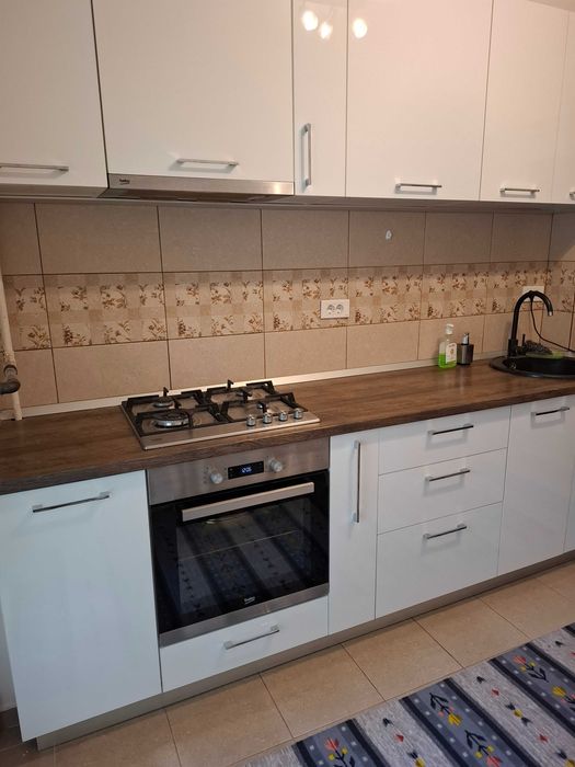 Apartament de inchiriat