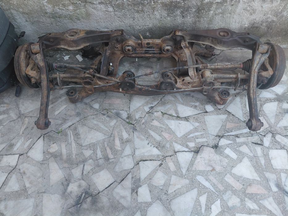 Punte spate complecta Suzuki Grand Vitara 1,9 diesel an 2009 euro 4