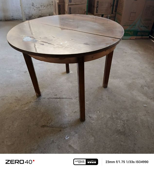 Столь  круглый хорошее