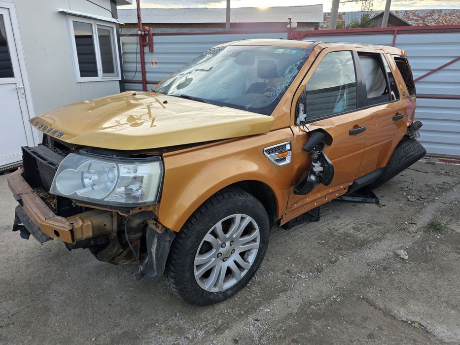 Dezmembrez Land Rover Freelander 2