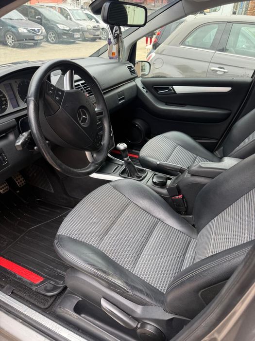 Mercexes-benz B150 w246