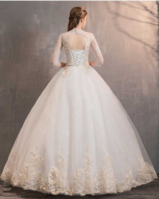 Rochie mireasa, pantofi si voal