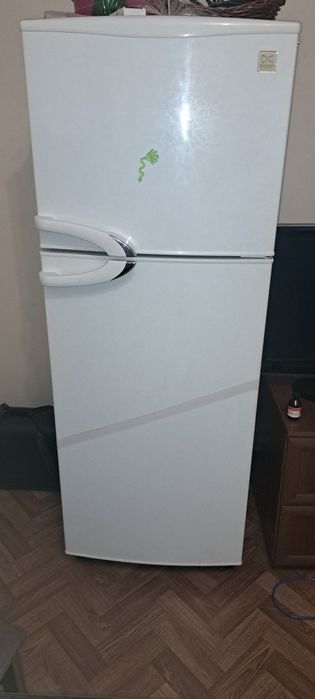 Продам холодильник Daewoo