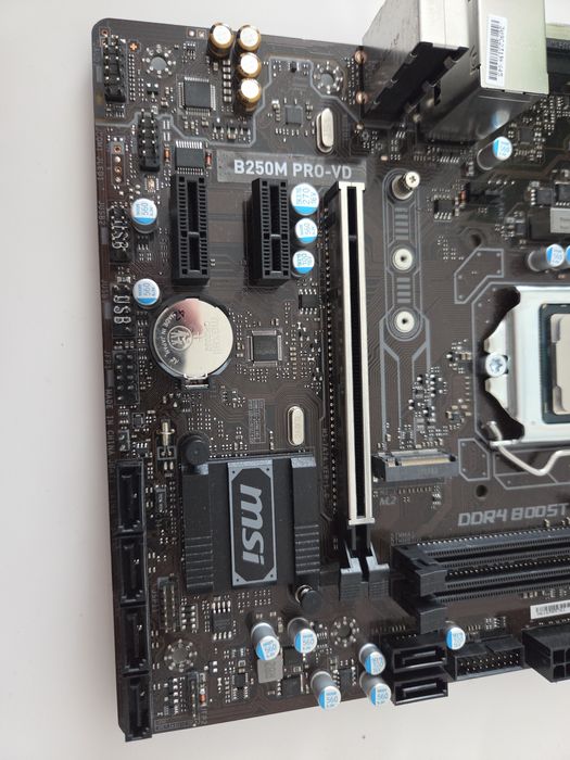 Kit i5-7600k + placa de baza msi b250m pro-vd