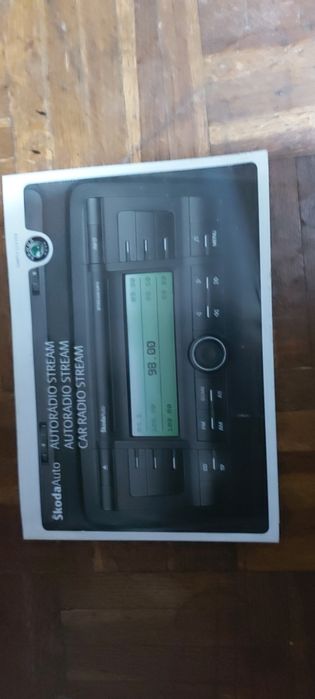 Radio CD player skoda octavia + rama