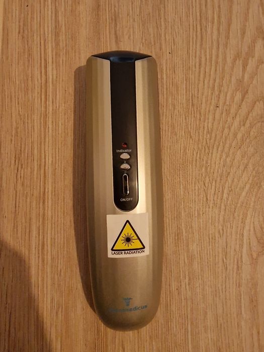 Pieptene cu laser pentru regenerarea parului  Extramedicus