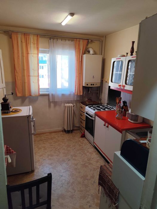 Apartament de închiriat Zona Cetate