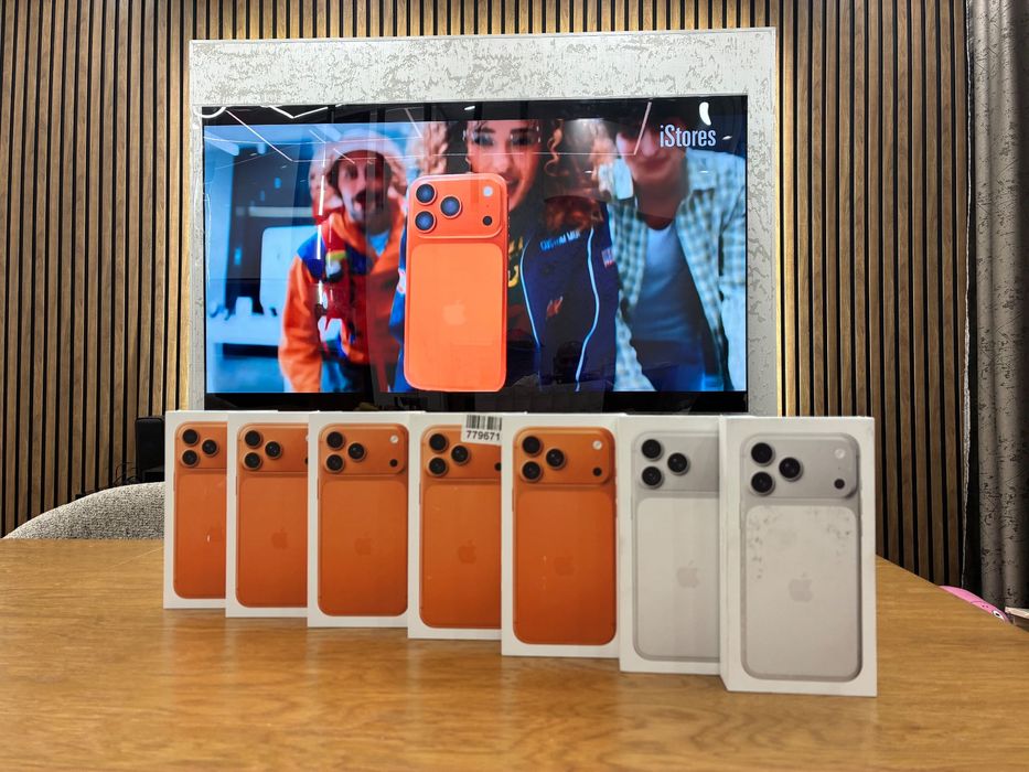 НОВ! iPhone 17 Pro Max 256GB Orange  ПОДАРАЦИ КЕЙС И АДАПТЕР