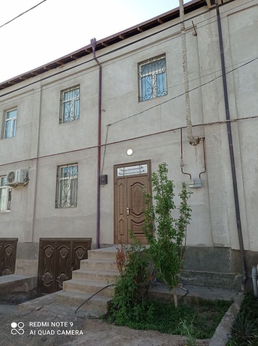 уй сотилади 200кв