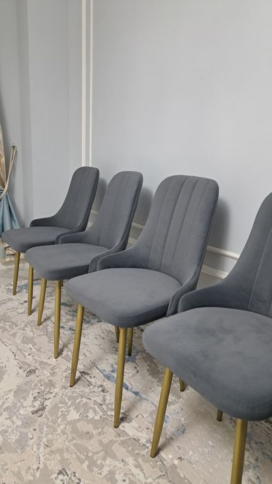 Продаются стулья 16 штук. Срочно