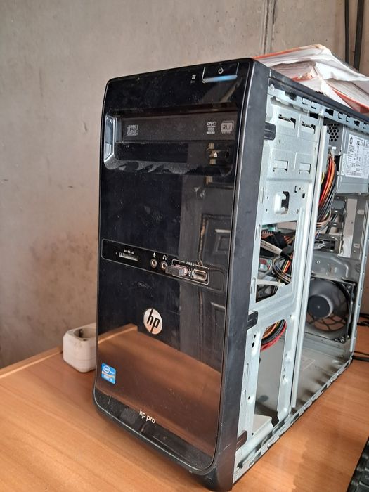 Ситсемный блок HP с телевизором LG