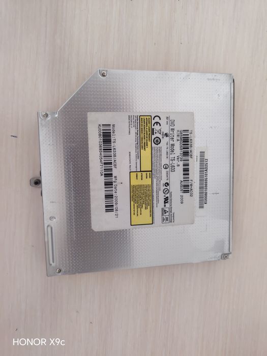 DVD привод для ноутбука Toshiba Samsung TS-L633 (SATA)