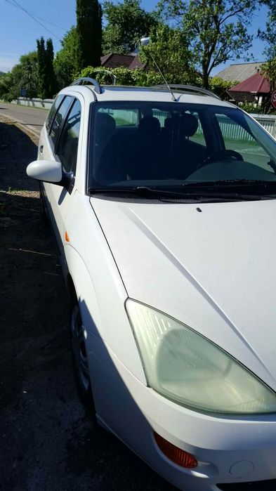 Vând  Ford Focus 2001