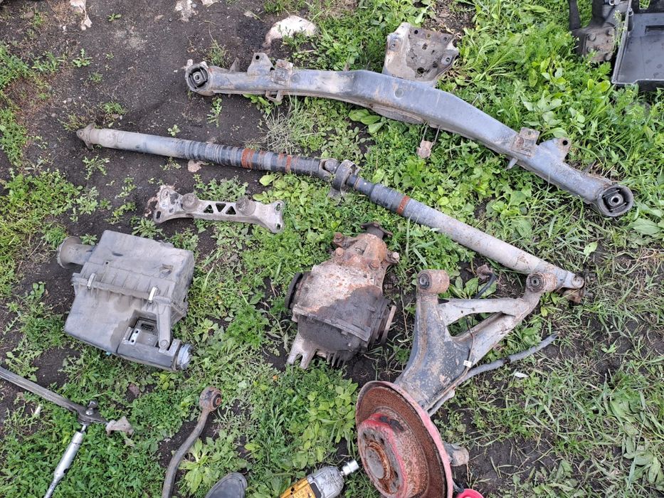 БМВ на запчасти.