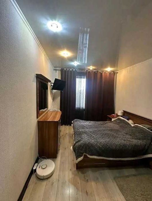 Продажа 3-комнатной квартиры васильковка