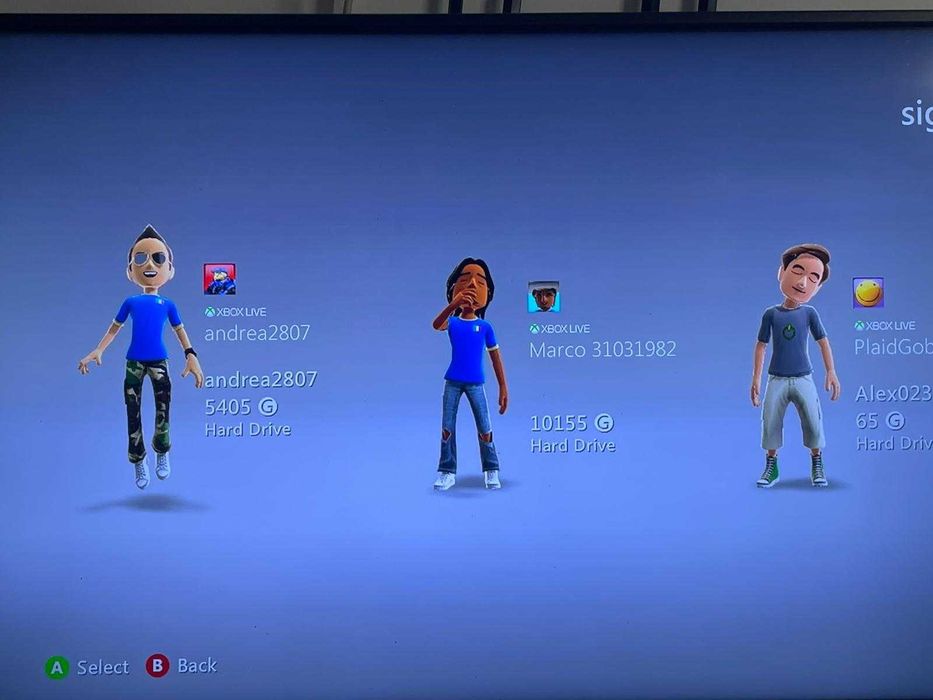 Vand consola xbox 360 120gb hdd stare perfecta livrare 5lei