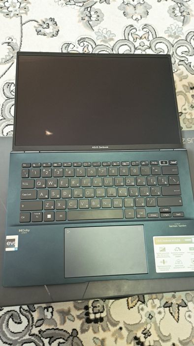 Ультрабук Zenbook 14  oled
