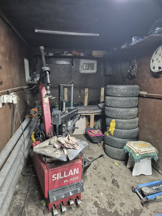 Продам шиномонтаж