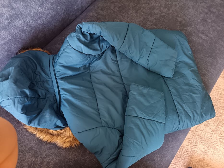 Лёгкая, тёплая курточка