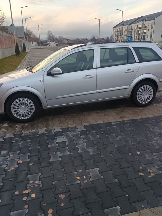 Vând Opel Astra H 1,9 CDTI fabricație 2006