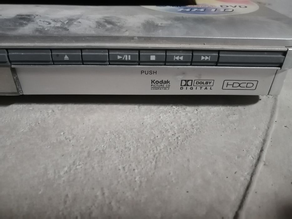 Продаются ДВД плееры.