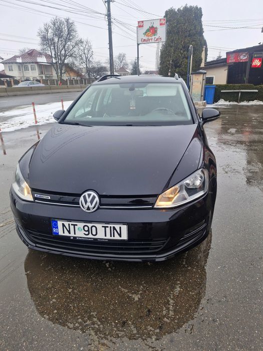 Vând  Golf 7 ,unic proprietar Romania ,191000 km în creștere.
