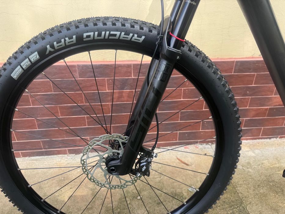 Bicicleta Cube Reaction Pro 29 carbon 2026