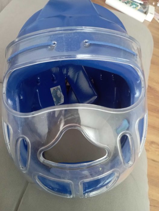 Шлем для спорта синий