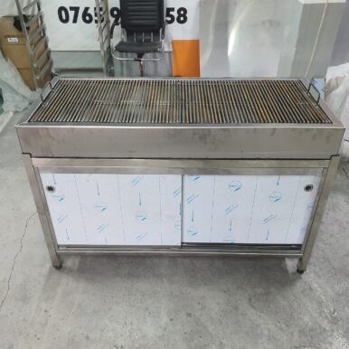 Gratar de inox cu hota si gratare de gradina