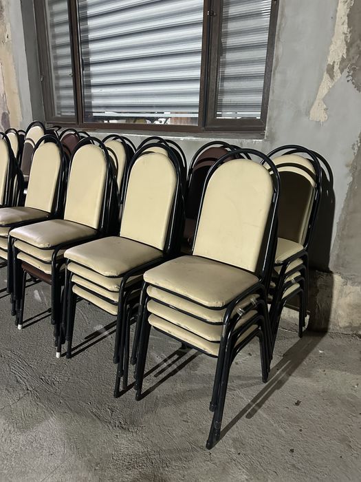 Стулья нормальном состояние