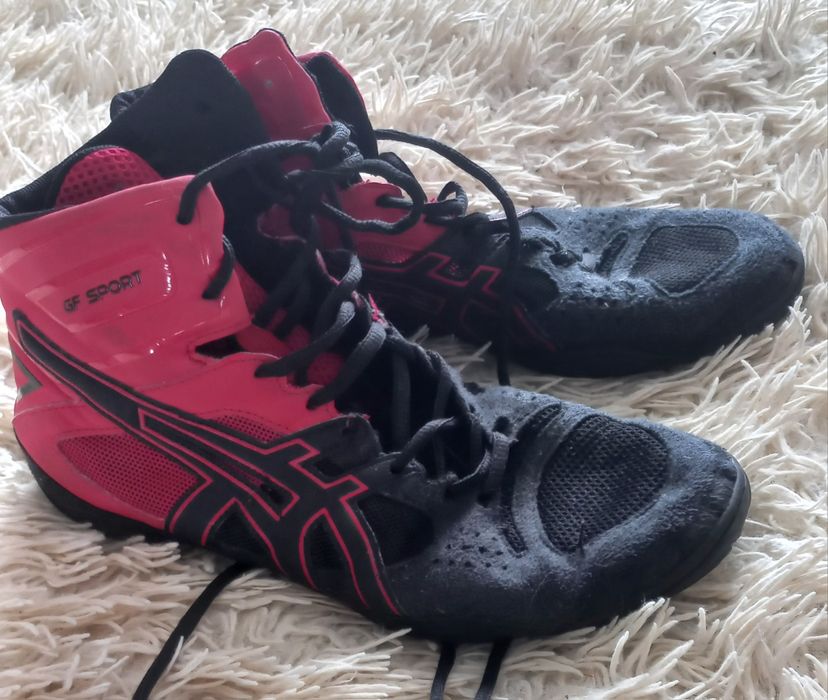 Спортивные борцовки подростковые.