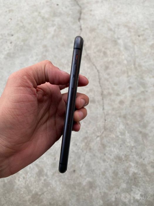 Iphone 11 64Gb ideal obmen