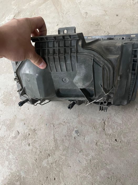 Фары Mercedes W124