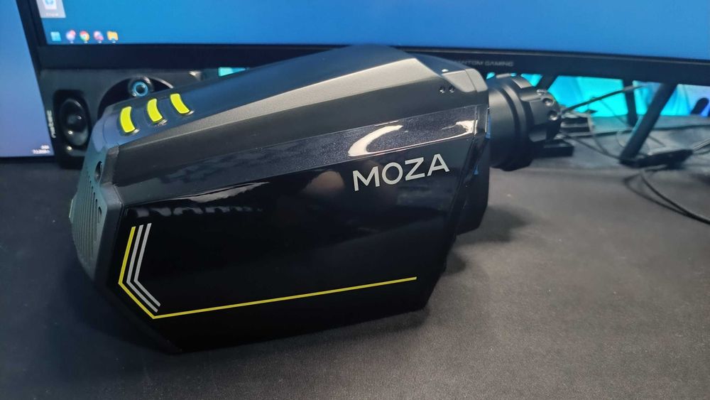 Moza R16 Rev 2 База + Moza Kill Switch